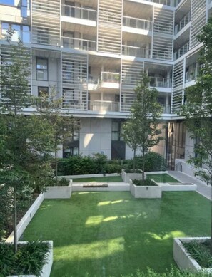 Exterior - Luxury 2 bed Apartment Near Canary Wharf (London)