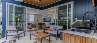 Azure- Coastal retreat