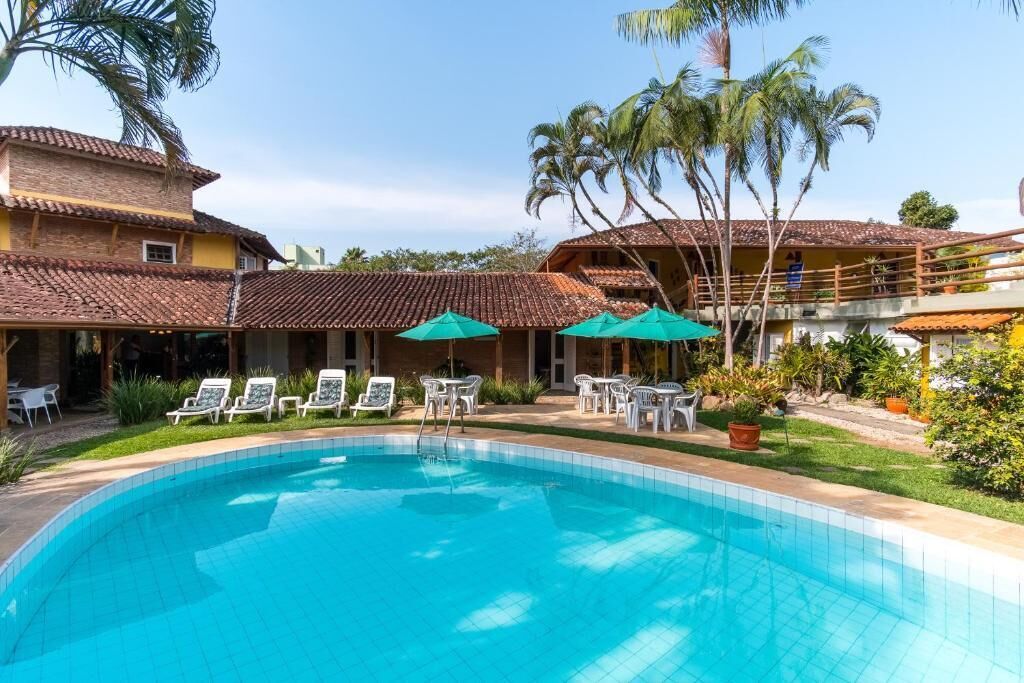 حمّام سباحة خارجي