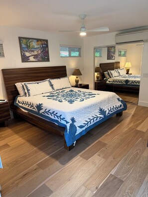 3 bedrooms, iron/ironing board, free WiFi, bed sheets - Hale Ho'onanea 3-bedroom house in Kailua-Kona with AC, steps to the ocean (Kailua-Kona)