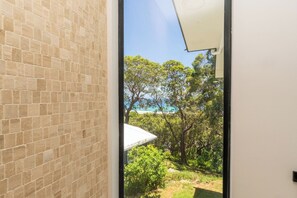 Interior - Tree House by the Sea - Brand New Coastal Retreat with Ocean Views (Point Lookout)