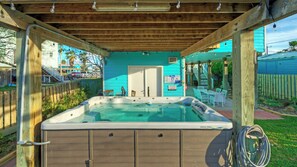 House (3 Bedrooms) | Interior - Casa Sueño by Avantstay Spa + Firepit + Ship Channel Views + Walk to Nature Preserve (Port Aransas)