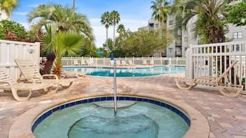 Comfort Apartment, Park View | Pool | Indoor pool, 2 outdoor pools