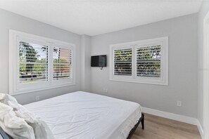 Deluxe Apartment, Park View | Iron/ironing board, free WiFi - JS LUXURY VACATION (Orlando)
