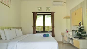 Deluxe Double Room | Desk, free WiFi