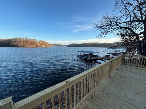 Enjoyable 3-bedroom house in charming Ozarks Cove
