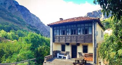 Rural House Ribota next to the Sella CRLE834