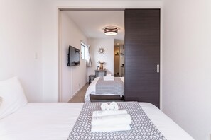 Comfort Room, Non Smoking, City View - Chuan House Asahi (Osaka)