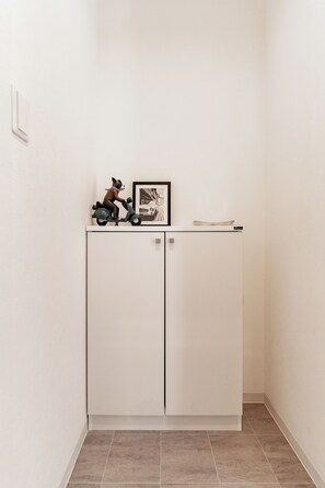 Comfort Room, Non Smoking, City View | Blackout drapes, soundproofing, free WiFi - Chuan House Asahi (Osaka)