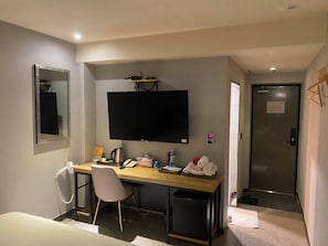 Standard-Doppelzimmer, Stadtblick | Innenbereich