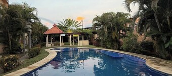 Cozy and sweet condo in safe location