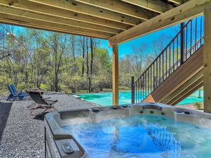 Terrace/patio - ELK COVE - Modern Pocono Cabin - Pool + Pickleball (Blakeslee)