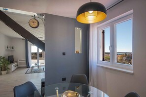Dining - Villa with air conditioning and balcony (Medulin)