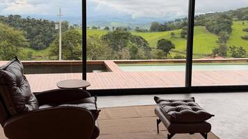 Casa, para fumantes | 3 quartos