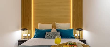 1 bedroom, iron/ironing board, internet, bed sheets