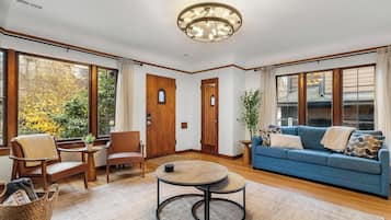 Smart TV, books, computer monitors