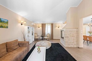 TV - Holiday house in the green heart of Istria with pool (Poreč)