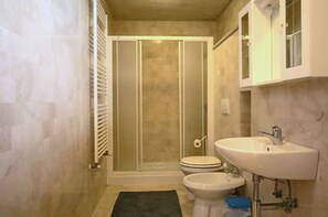 Bathroom - Holiday flat Apartment with air conditioning (Umag)