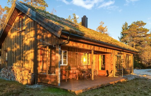 Stunning home in Dølemo