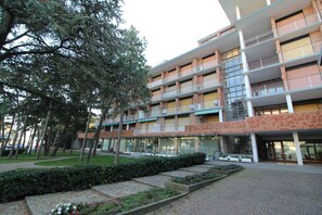Exterior - Holiday apartment with air conditioning and balcony (Lignano Sabbiadoro)