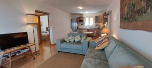 TV - Holiday apartment with air conditioning (Umag)