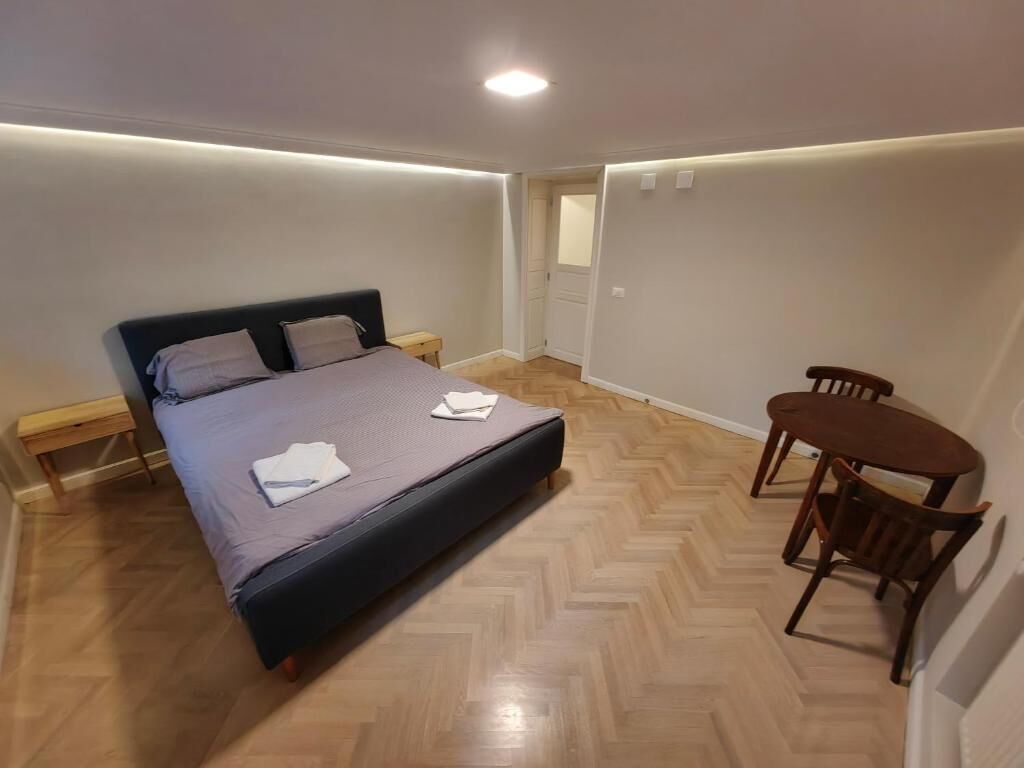 Classic Apartment | Free WiFi