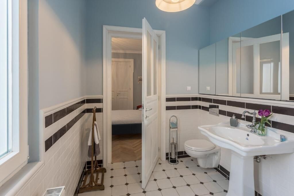 华丽双人房, 庭院景观 | 浴室