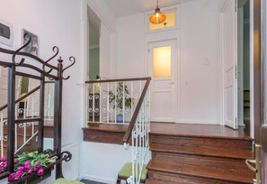 Comfort Apartment | Interior - Little Bucharest Mansion  (Bucharest)