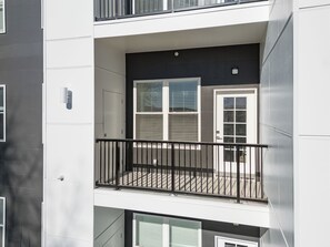 Exterior detail - Newly Built Downtown Suite • Walk Everywhere (Hot Springs)