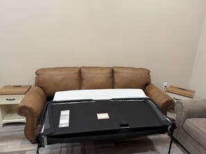 Interior - Young’s Northwoods Rental (Mellen)