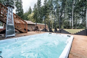 室外 SPA 浴池