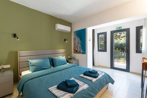 1 bedroom, in-room safe, travel cot, free WiFi - Sea View Apartment • Pool • 3 Min Walk to the Beach (Kalkan)