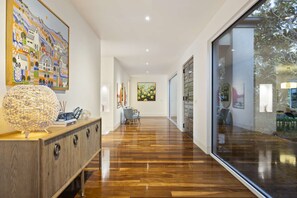 Interior - Edgewater (Balnarring Beach)