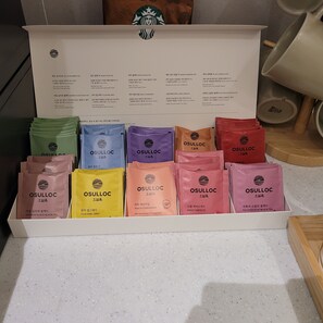 Minijääkaappi, mikroaaltouuni