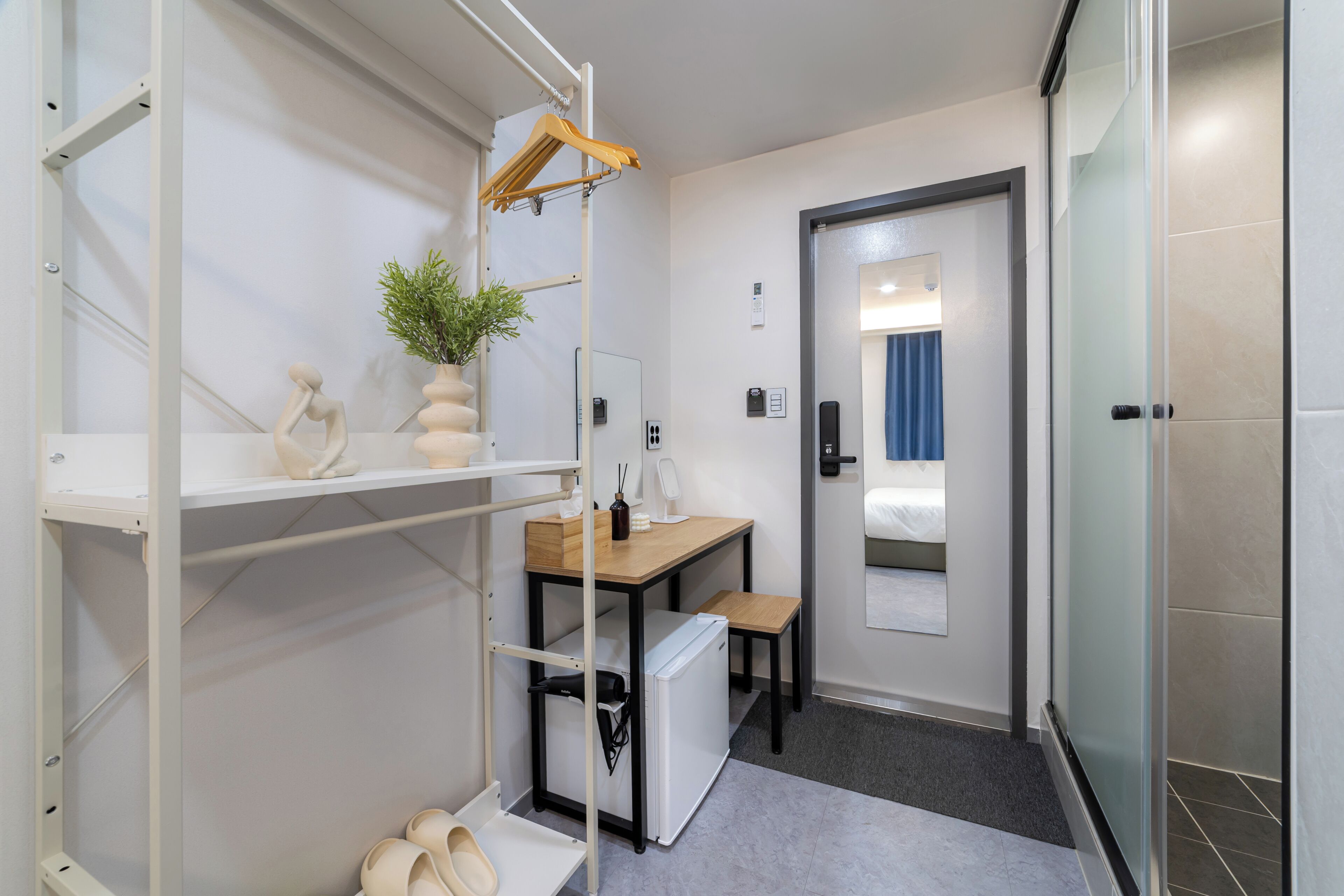 Standard Double Room | Desk, free WiFi