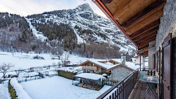 Family Apartment, 2 Bedrooms, Balcony (Casa Giardini in Dolonne) | Exterior - Casa Giardini in Dolonne (Courmayeur)