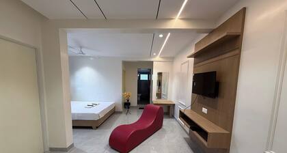 Indraprastha Executive Lodging