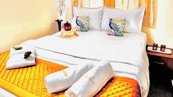 Double Room A/C | Free WiFi, bed sheets