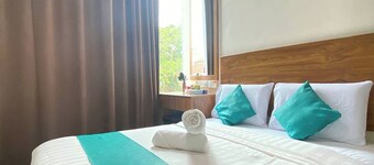  Sun Tree Hotel @ Triang