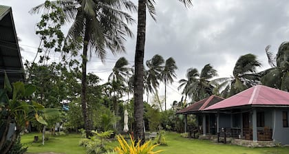 Shat'S Guesthouse Siargao Near Beach