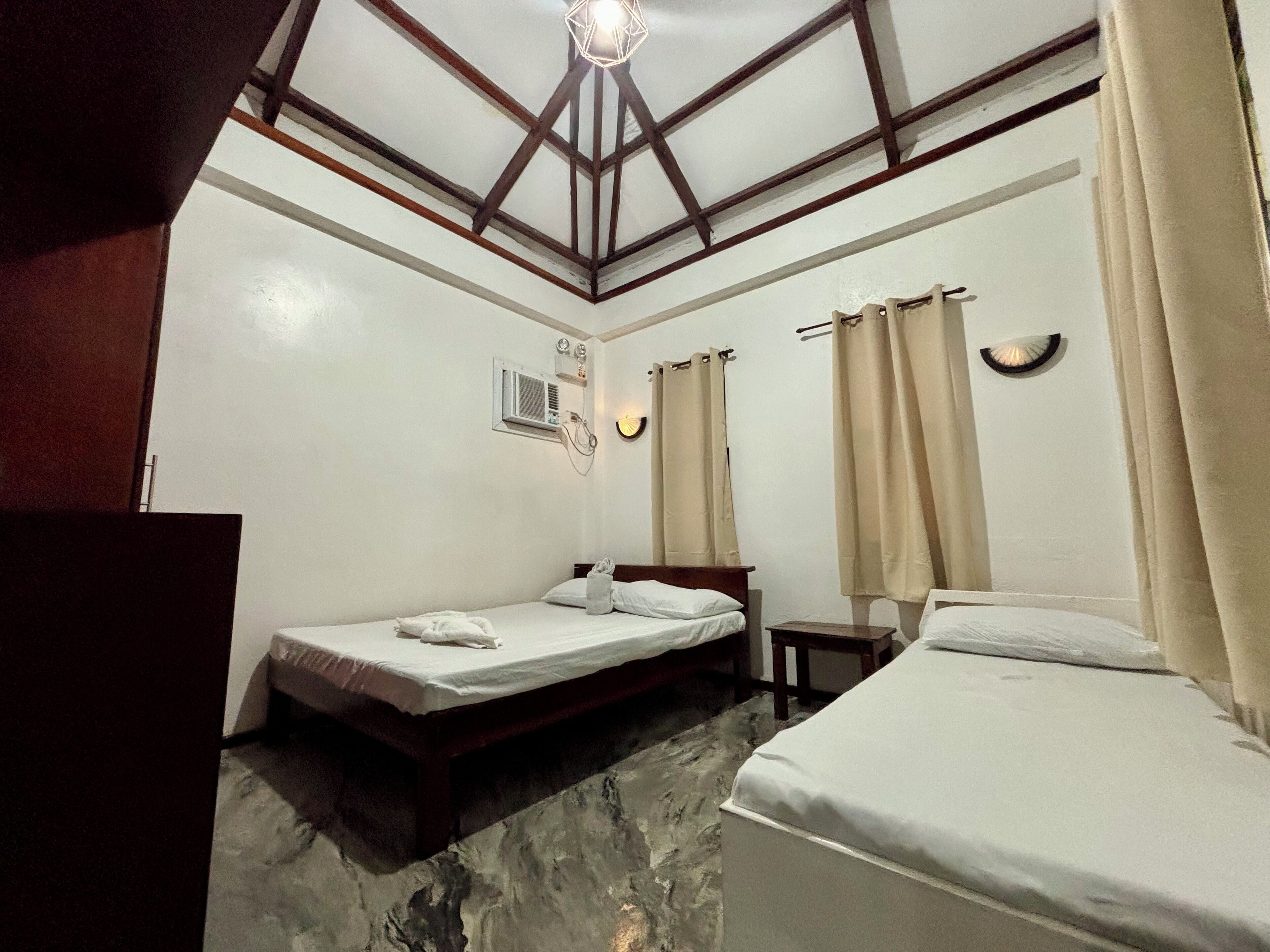 Desk, iron/ironing board, free WiFi, bed sheets