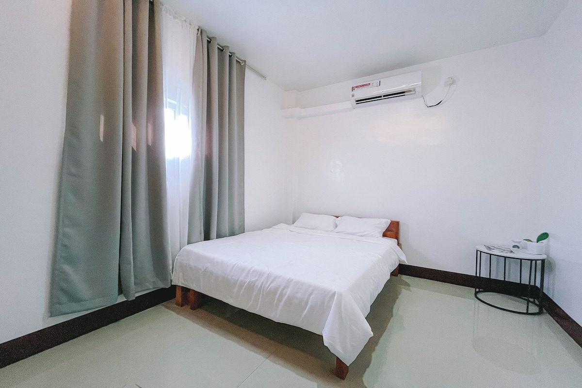 Chambre Double Supérieure, 1 grand lit, climatisation