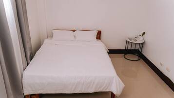 Superior Double Room, 1 Queen Bed, Air conditioning | Desk, blackout curtains, free WiFi, bed sheets