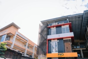 Exterior - Stop-N-Stay Inn (Valencia)