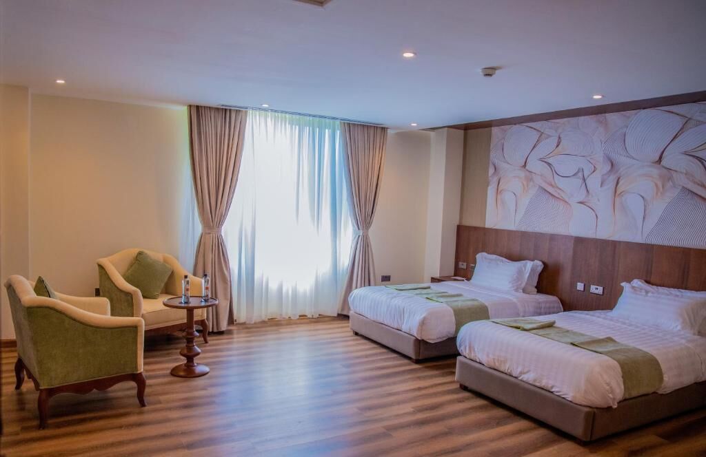 Superior Twin Room, Mountain View