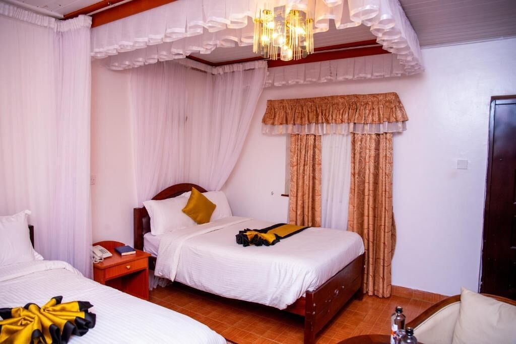 Standard Twin Room, Patio, Garden View