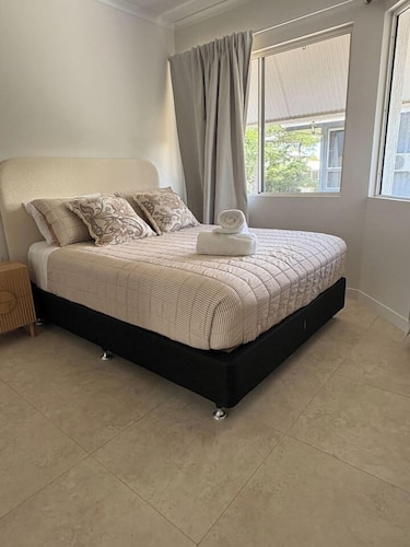 Apartment on The Strand - 2 Bed 2 Bath in a gated complex.
