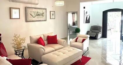 Villa Abuela Samaná • 4BR w/ Jacuzzi