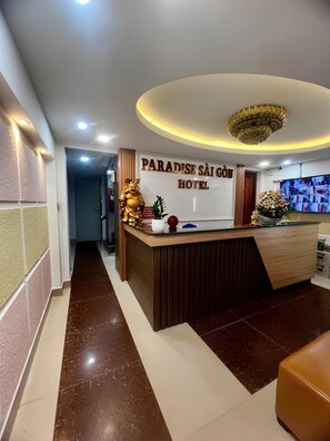 Lobby - Khach san Paradise Sai Gon (Ho Chi Minh)