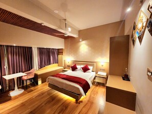 Espacio para trabajar con un portátil y wifi gratis